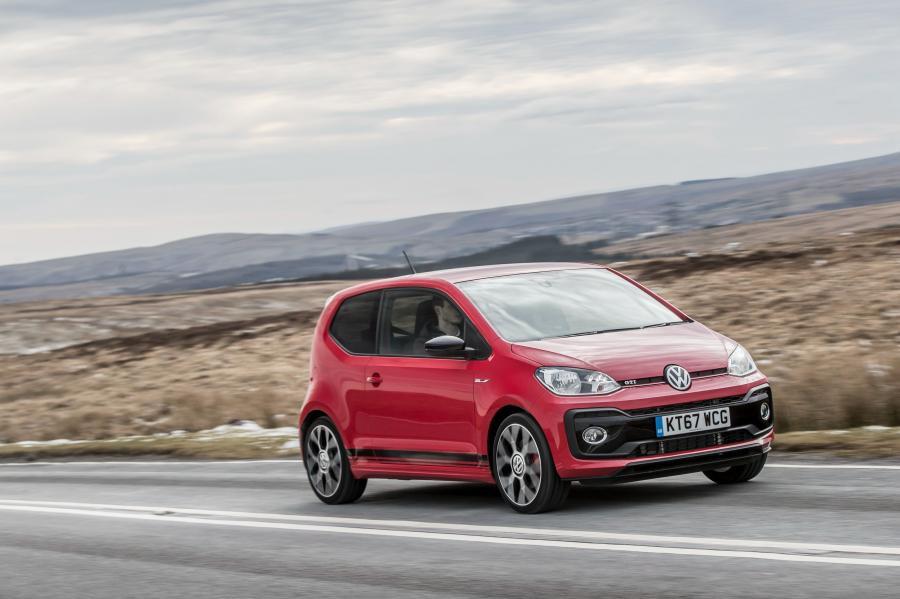  Volkswagen up! GTI 2018 года  (UK) (фото 5 из 36)